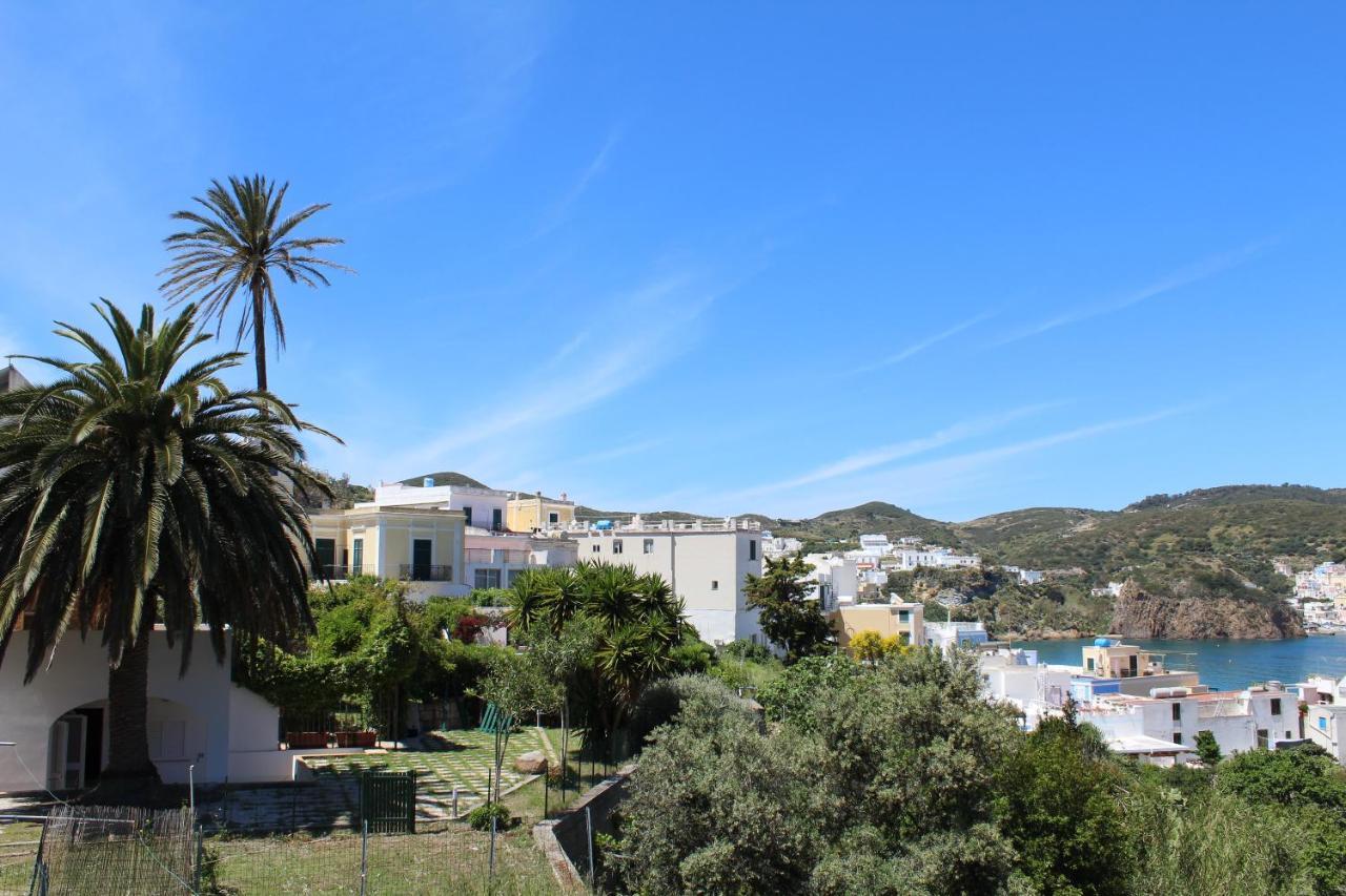 Agenzia Isotur Villa Olimpia Ponza Extérieur photo