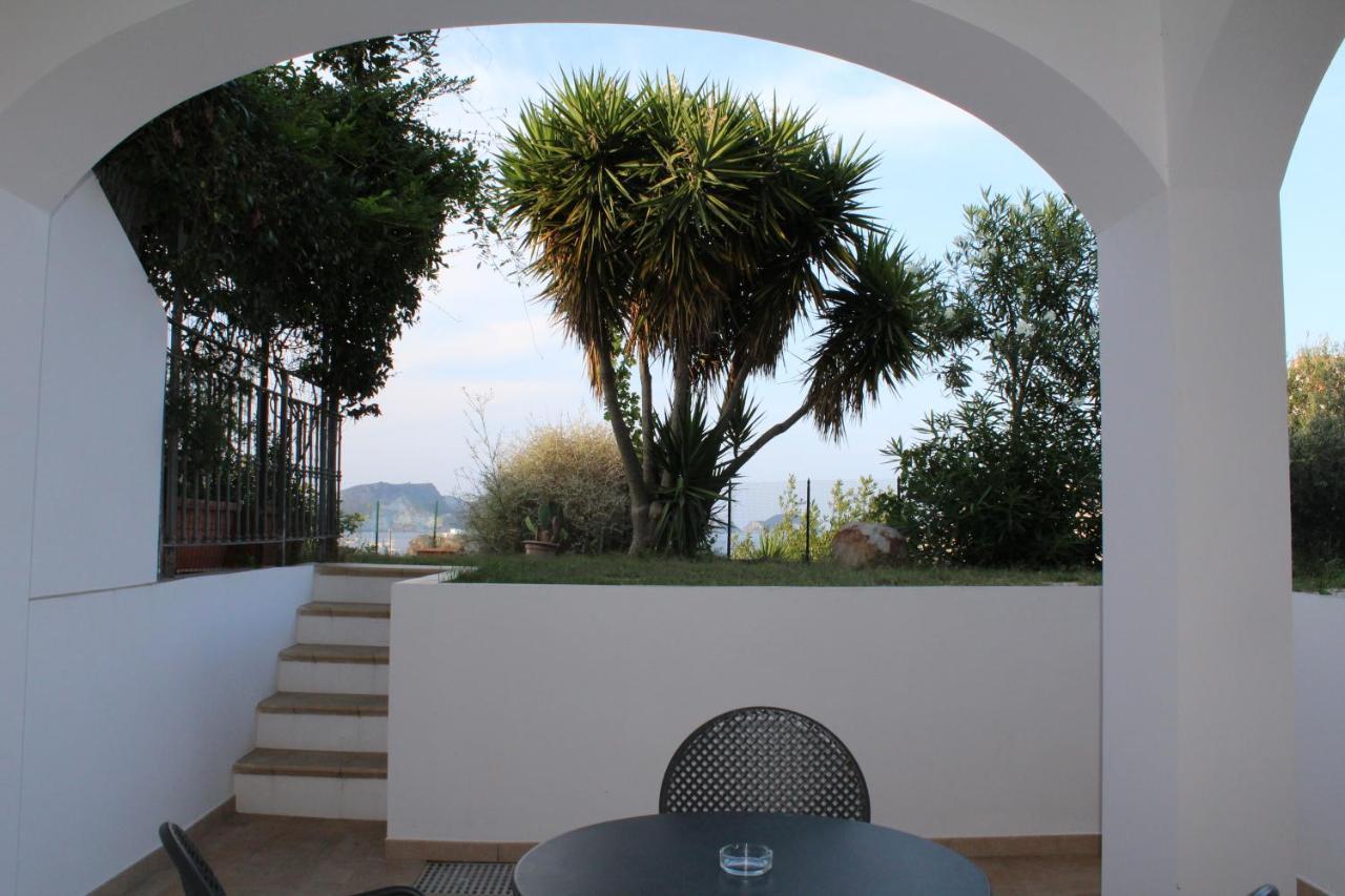 Agenzia Isotur Villa Olimpia Ponza Extérieur photo