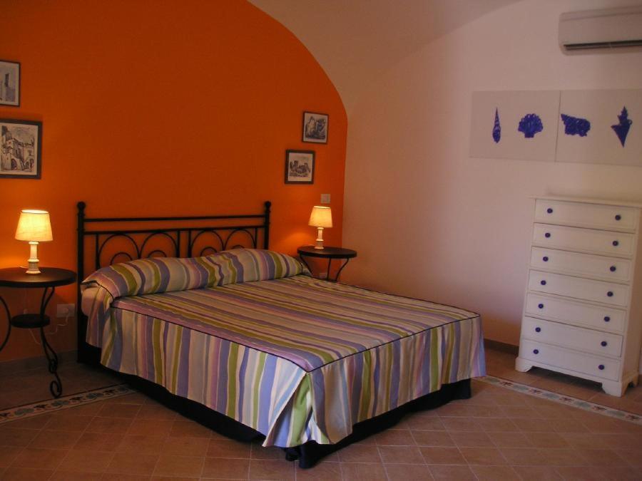 Agenzia Isotur Villa Olimpia Ponza Extérieur photo