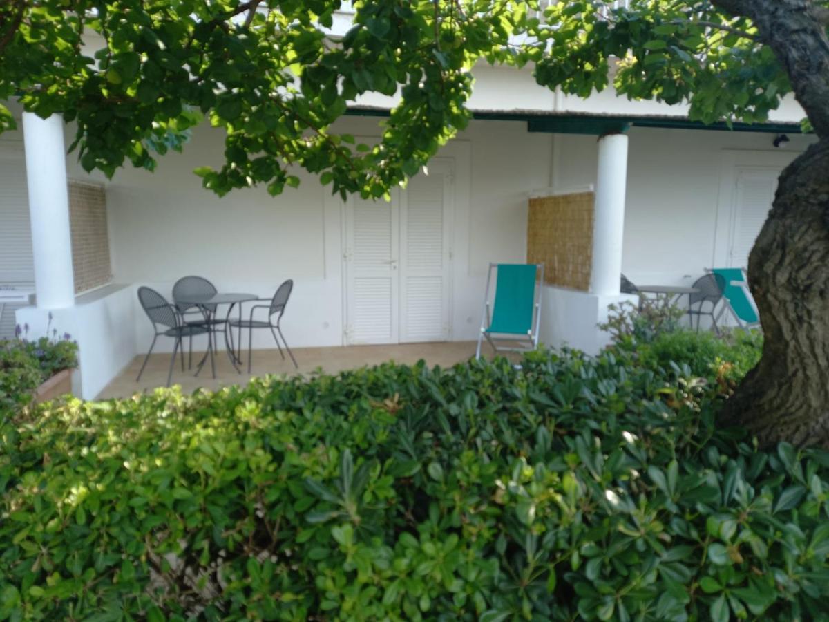 Agenzia Isotur Villa Olimpia Ponza Extérieur photo